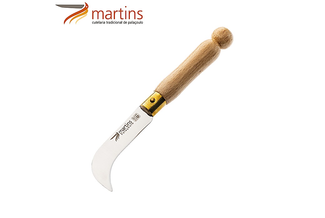 Martins Grape Harvesting Knife Beech 6.5cm